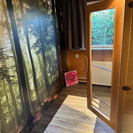 Cosy And Romantic Forest House Met Sauna Op De Veluwe Putten Εξωτερικό φωτογραφία